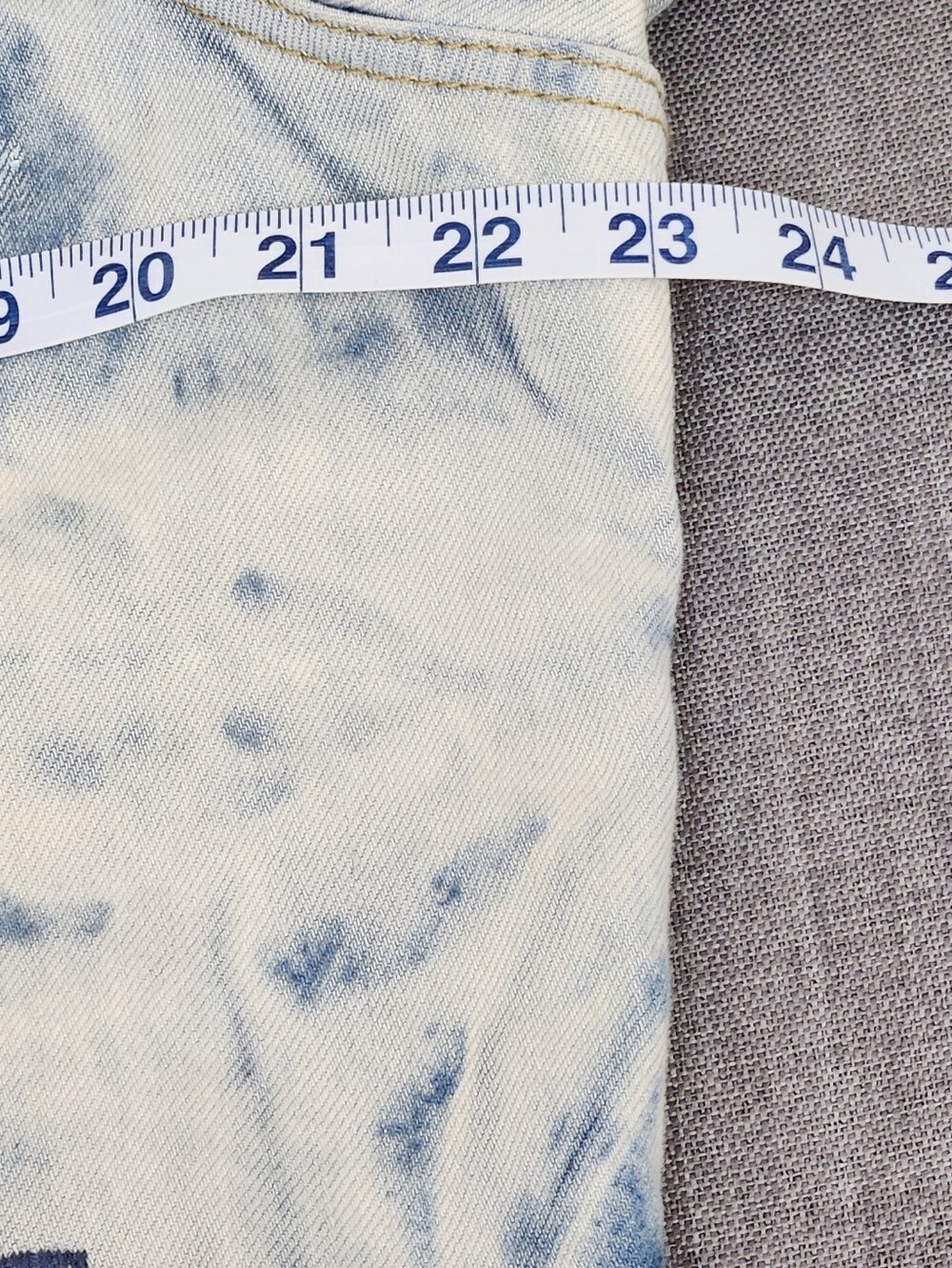 Levis Acid Wash Button Down 100% Cotton Denim Jean Jacket. Large - Picture 7 of 8